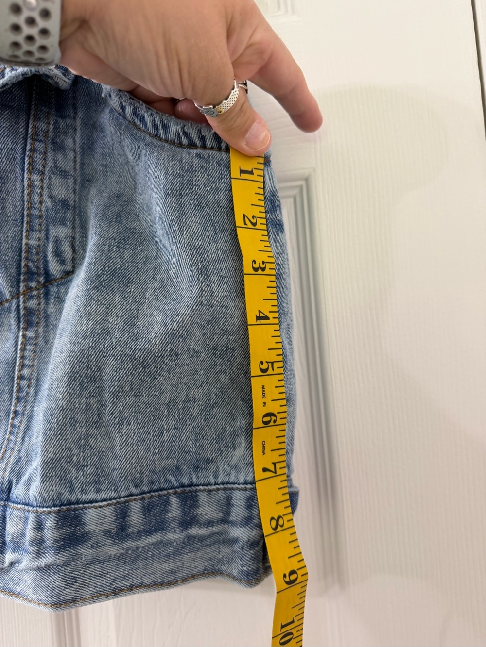 Jeans Subcategory Classification - Picture 7 of 11